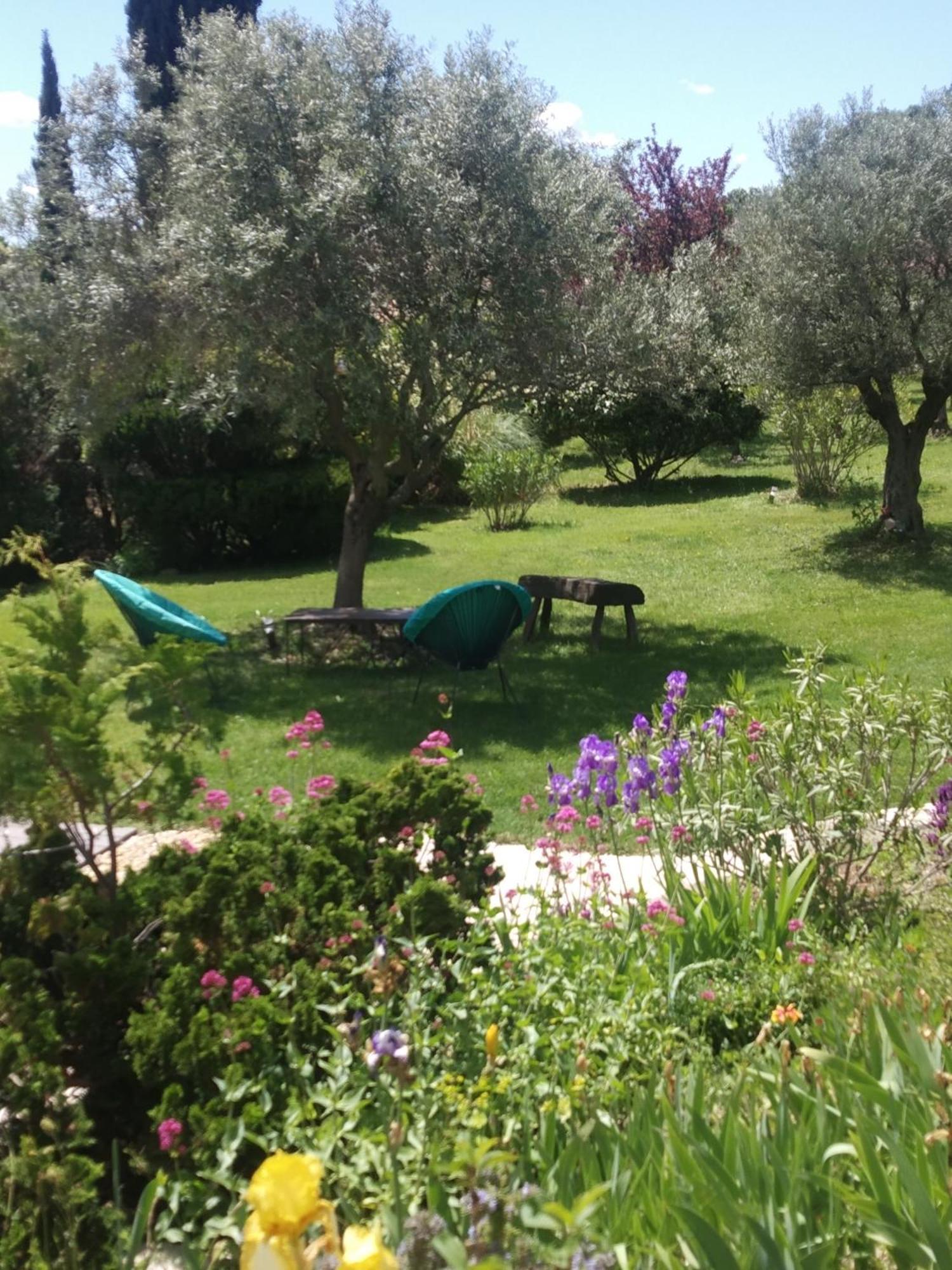 L'Eolyre Bed & Breakfast La Motte-d'Aigues Luaran gambar